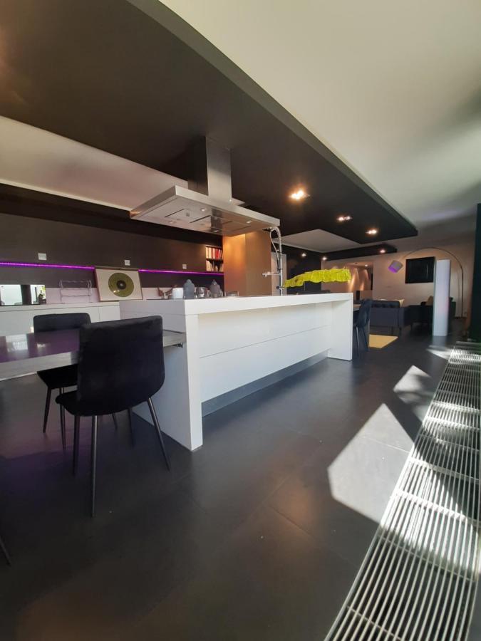 Loft Vip Apartman Liège Kültér fotó